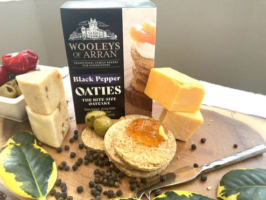 Isle of Arran Black Pepper Flavoured Bite-sized Oaties