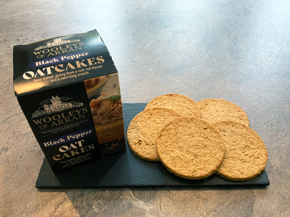 Isle of Arran Black Pepper Flavoured Oatcakes (Large) John Muir