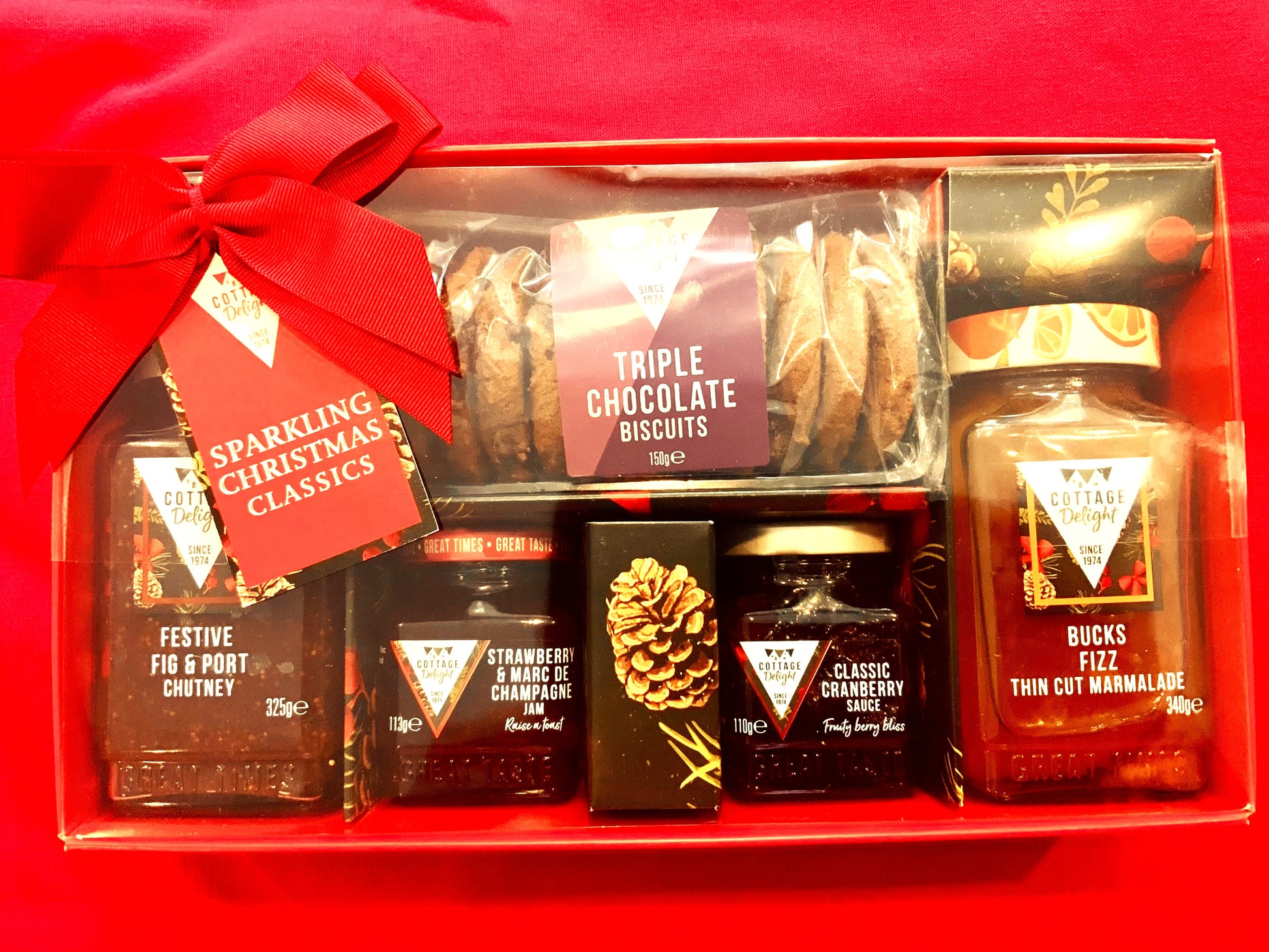 SPARKLING CHRISTMAS CLASSICS